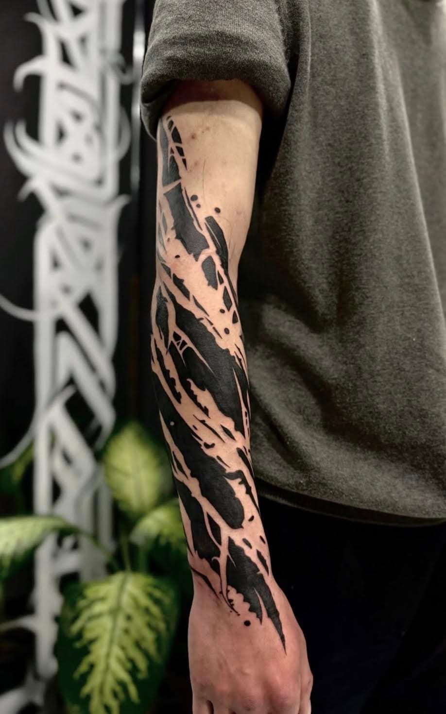 Eclipse Tattoo Instagram post 1
